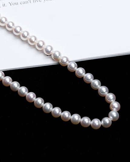 Pearl necklace